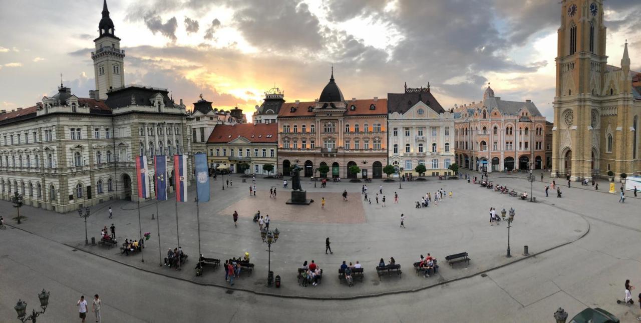 Apartment Panorama Novi Sad Bagian luar foto